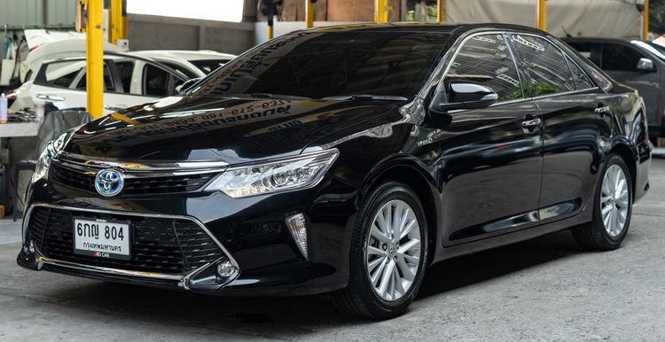 Toyota Camry 2017 2.5 Hybrid Navi Sedan ไฮบริด ไม่ติดแก๊ส เกียร์อัตโนมัติ ดำ รูปที่ 2