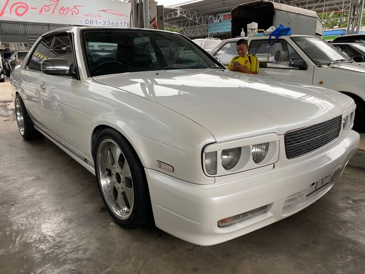 Nissan Cedric 1992 3.0 Gran Turismo Sedan เบนซิน LPG เกียร์อัตโนมัติ ขาว