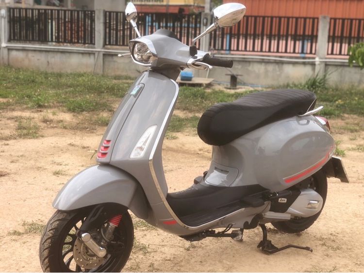 Vespa Sprint 150 ปี22
