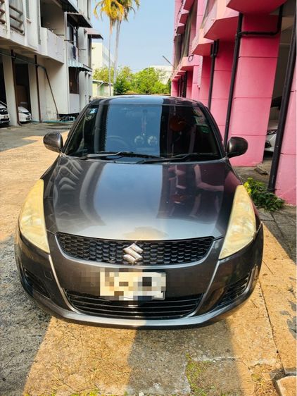 รถ Suzuki Swift 1.2 GA สี เทา