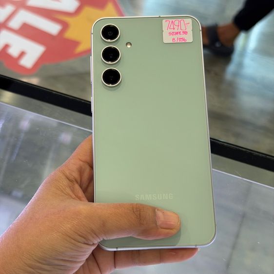 Samsung S23 FE 256GB สีเขียว เครื่องศูนย์ สภาพสวยมาก จอ6.4นิ้ว แรม8รอม256 กล้อง50ล้าน(3ตัว)🔥🔥 รูปที่ 2