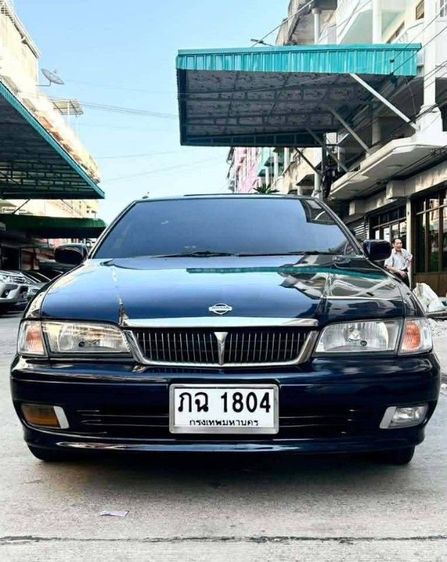รถ Nissan Sunny 1.6 Super GL Saloon สี น้ำเงิน