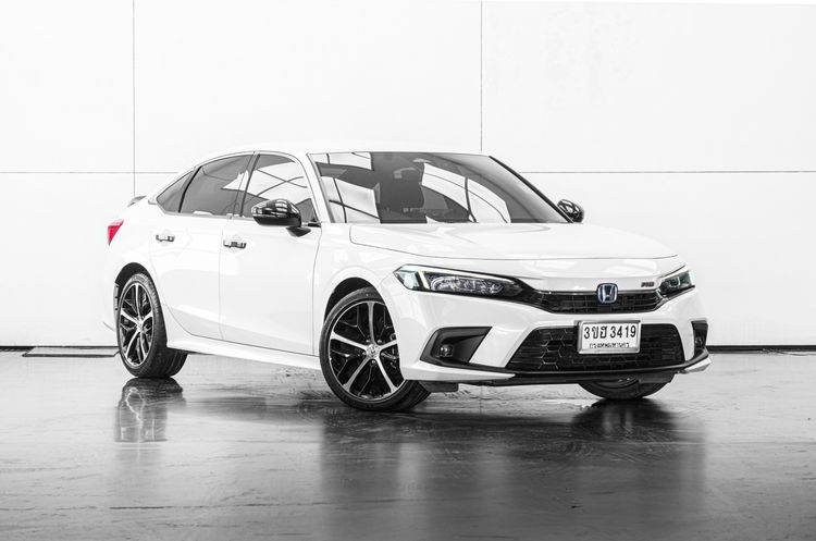 Honda Civic 2023 2.0 eHEV RS Sedan ไฮบริด ไม่ติดแก๊ส เกียร์อัตโนมัติ ขาว รูปที่ 2
