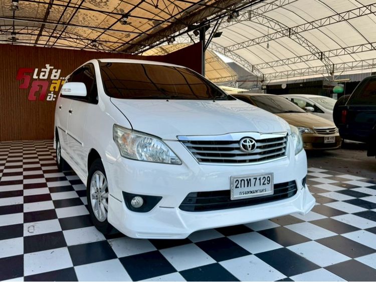 Toyota Innova 2013 2.0 V Utility-car เบนซิน ไม่ติดแก๊ส เกียร์อัตโนมัติ ขาว รูปที่ 3