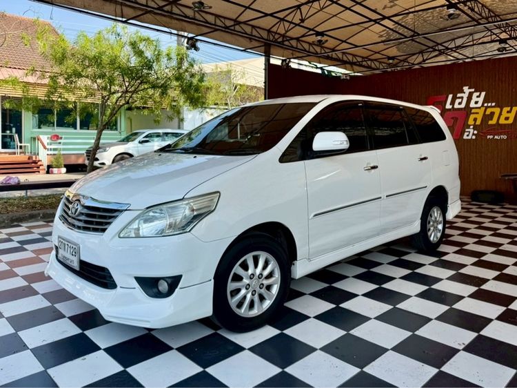 Toyota Innova 2013 2.0 V Utility-car เบนซิน ไม่ติดแก๊ส เกียร์อัตโนมัติ ขาว รูปที่ 2