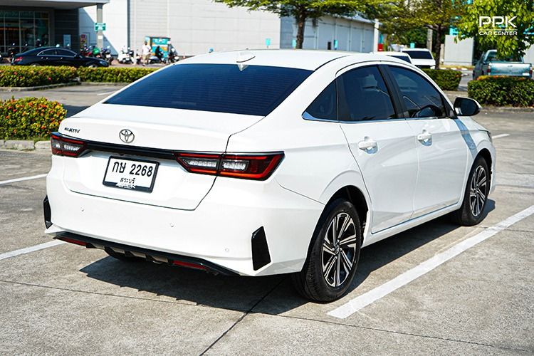 Toyota Yaris ATIV 2023 1.2 Premium Sedan เบนซิน ไม่ติดแก๊ส เกียร์อัตโนมัติ ขาว รูปที่ 4