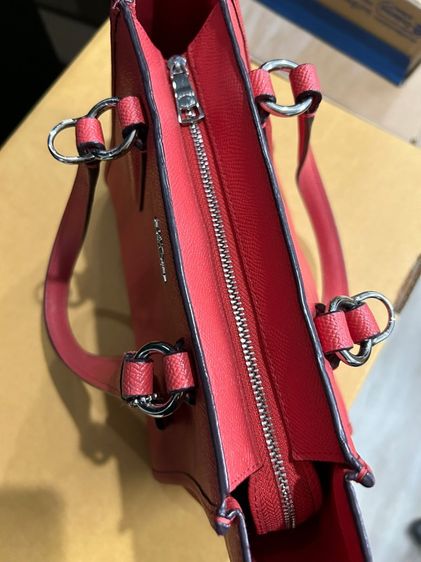 coach  รูปที่ 2
