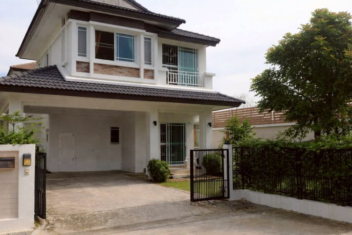 อื่นๆ มีบางส่วน ไม่ใช่ ขายเท ต่ำกว่าทุน