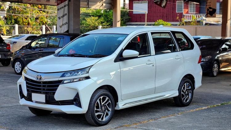 Toyota Avanza 2021 1.5 E Utility-car เบนซิน ไม่ติดแก๊ส เกียร์อัตโนมัติ ขาว