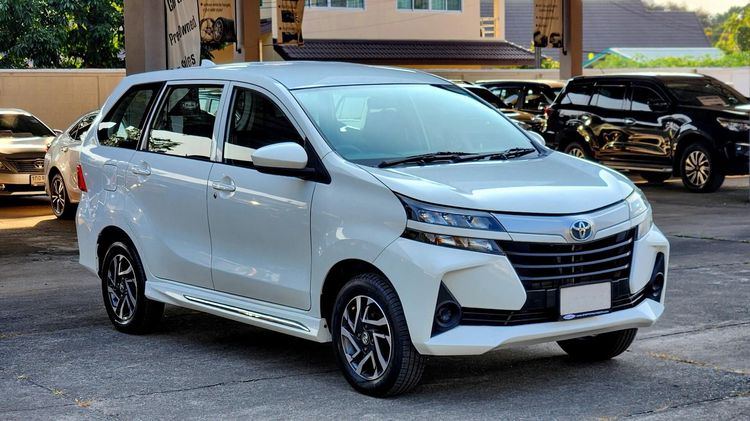 Toyota Avanza 2021 1.5 E Utility-car เบนซิน ไม่ติดแก๊ส เกียร์อัตโนมัติ ขาว รูปที่ 3