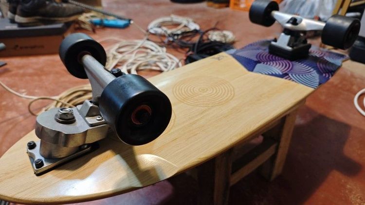 เซิร์ฟสเก็ต (Surfskate) รูปที่ 5