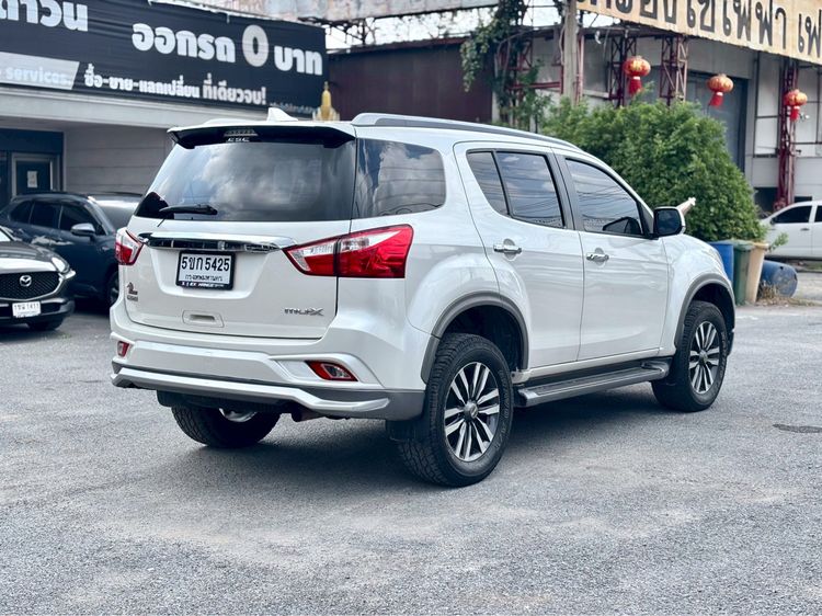 Isuzu MU-X 2019 1.9 The Iconic Utility-car ดีเซล ไม่ติดแก๊ส เกียร์อัตโนมัติ ขาว รูปที่ 4