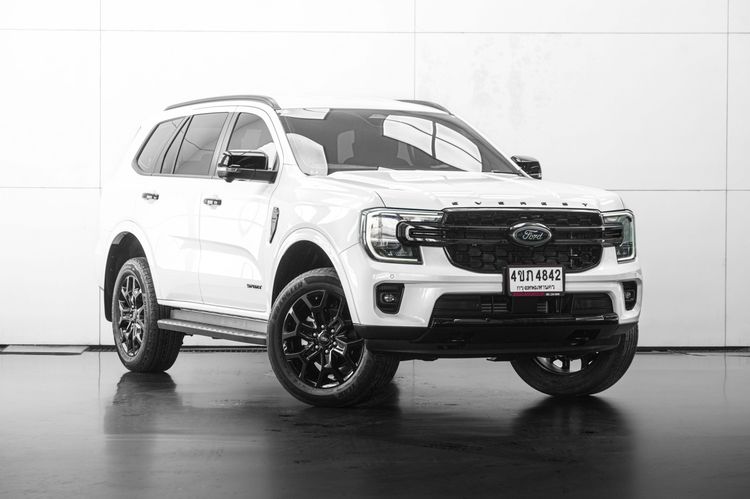 Ford Everest 2023 2.0 Turbo Sport Utility-car ดีเซล ไม่ติดแก๊ส เกียร์อัตโนมัติ ขาว