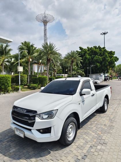 รถ Isuzu D-MAX 1.9 B สี ขาว