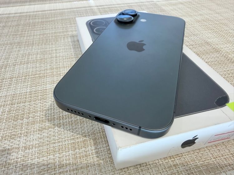 iPhone 17สีดำ 256gb จำนวนรอบ 10 ประกันศูนย์เดือน กุมภาพันธ์ปีหน้า รูปที่ 3