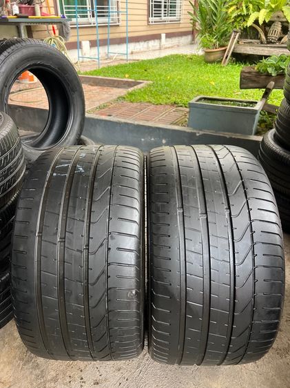 ยาง Pirelli PZero 305 30 20 คู่ 2000 บาท 