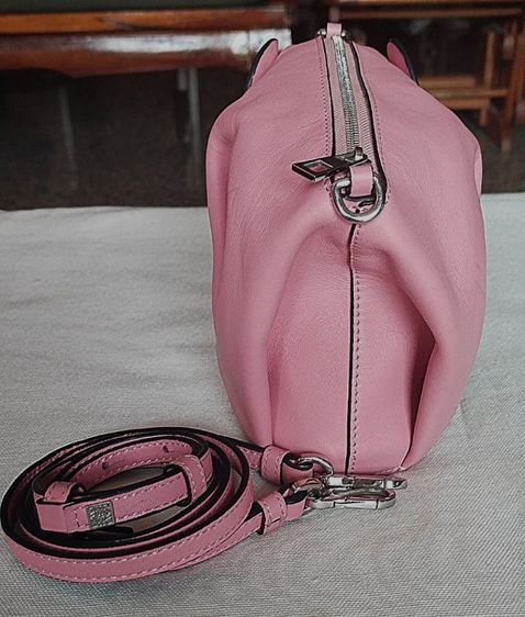 Loewe Elephant Mini Bag Pink  รูปที่ 5
