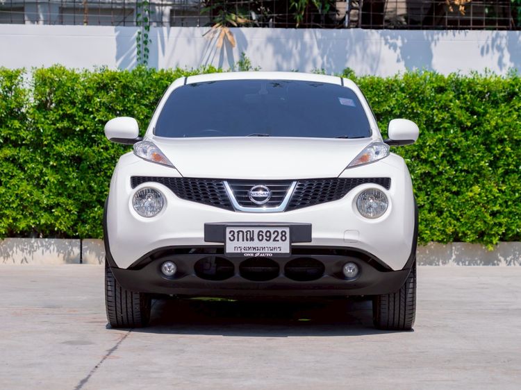 Nissan Juke 2014 1.6 V Utility-car เบนซิน ไม่ติดแก๊ส เกียร์อัตโนมัติ ขาว รูปที่ 2