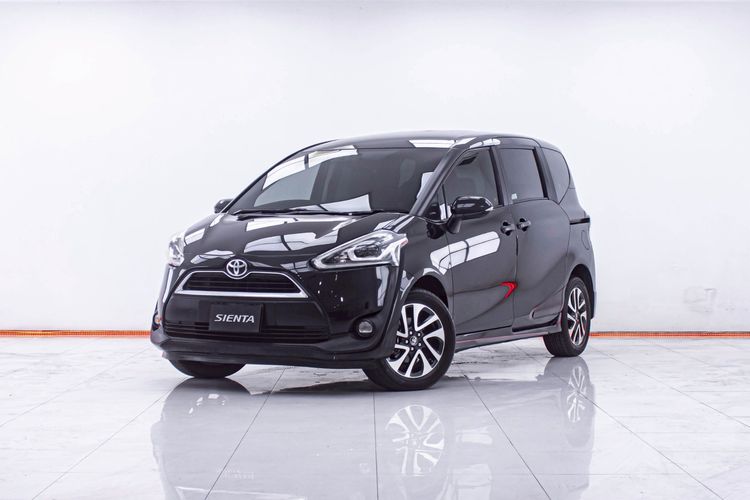 Toyota Sienta 2018 1.5 V Utility-car เบนซิน ไม่ติดแก๊ส เกียร์อัตโนมัติ ดำ