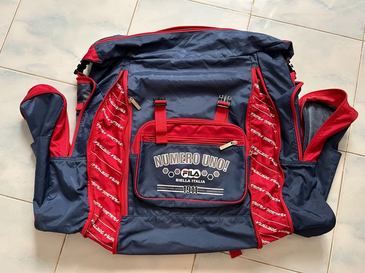 กระเป๋าเป้ FILA Vintage - Numero Uno สภาพสะสม (Mint Condition) - กางปีกขยายข้างได้ รูปที่ 6