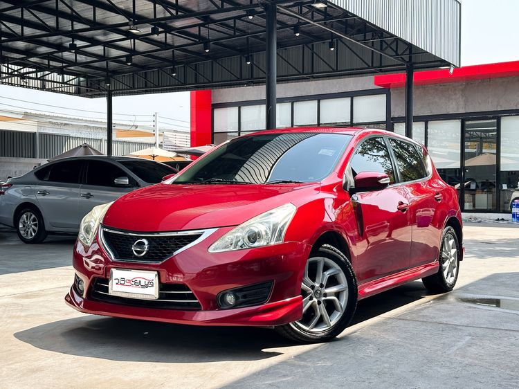 รถ Nissan Pulsar 1.8 V สี แดง