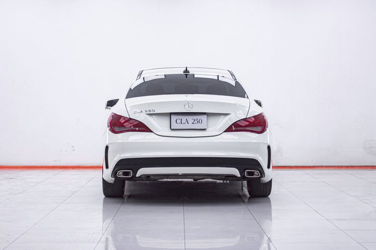 Mercedes-Benz CLA-Class 2016 CLA250 AMG Sedan เบนซิน ไม่ติดแก๊ส เกียร์อัตโนมัติ ขาว รูปที่ 3