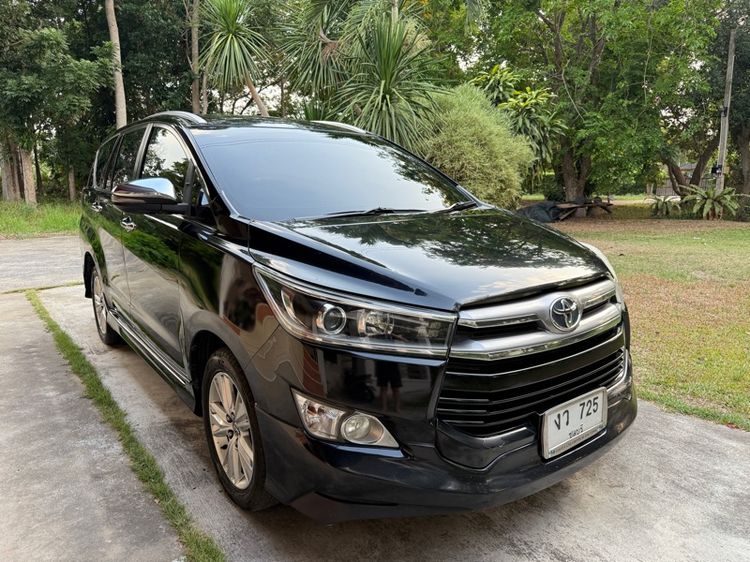 Toyota Innova 2019 2.8 Crysta Premium ดีเซล เกียร์อัตโนมัติ ดำ