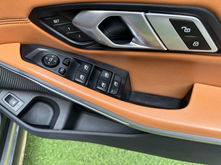 BMW Series 3 2020 320d Sedan ดีเซล ไม่ติดแก๊ส เกียร์อัตโนมัติ เทา รูปที่ 4