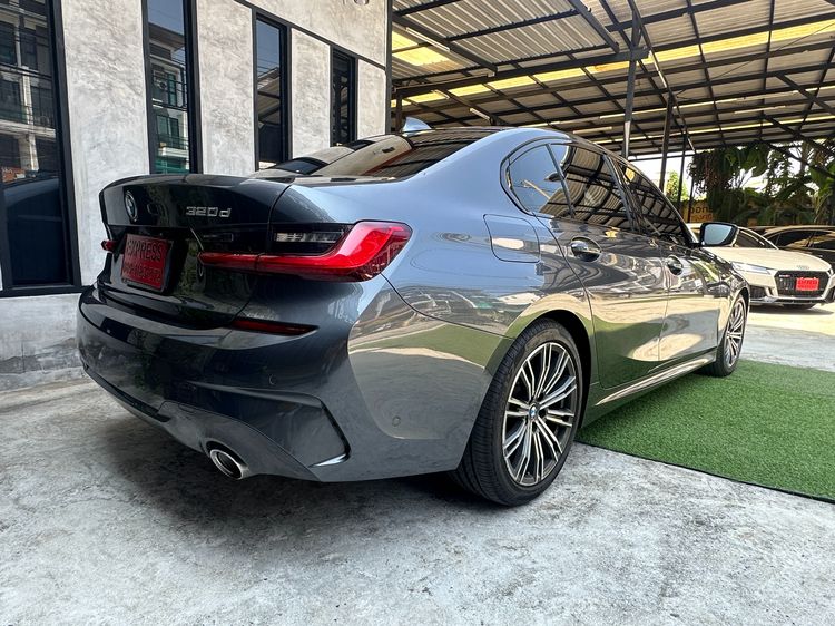 BMW Series 3 2020 320d Sedan ดีเซล ไม่ติดแก๊ส เกียร์อัตโนมัติ เทา รูปที่ 3