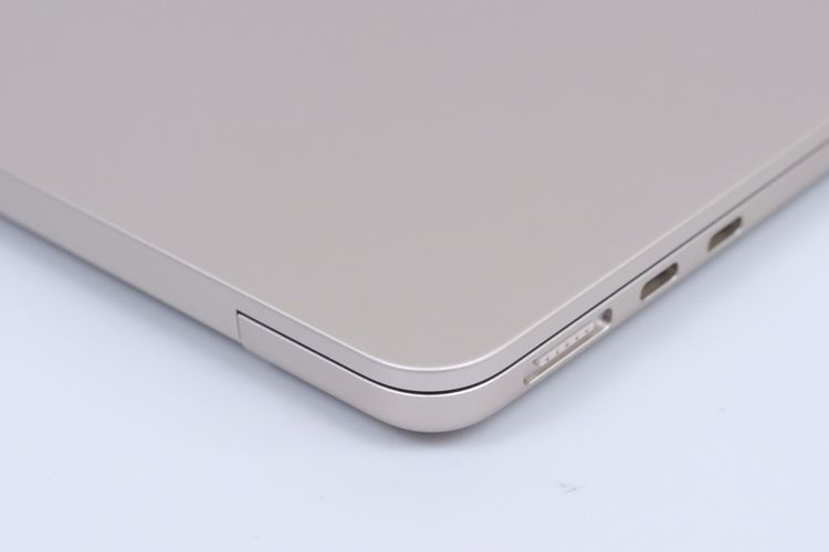 MacBook Air M4 13" 1656GB  รูปที่ 10
