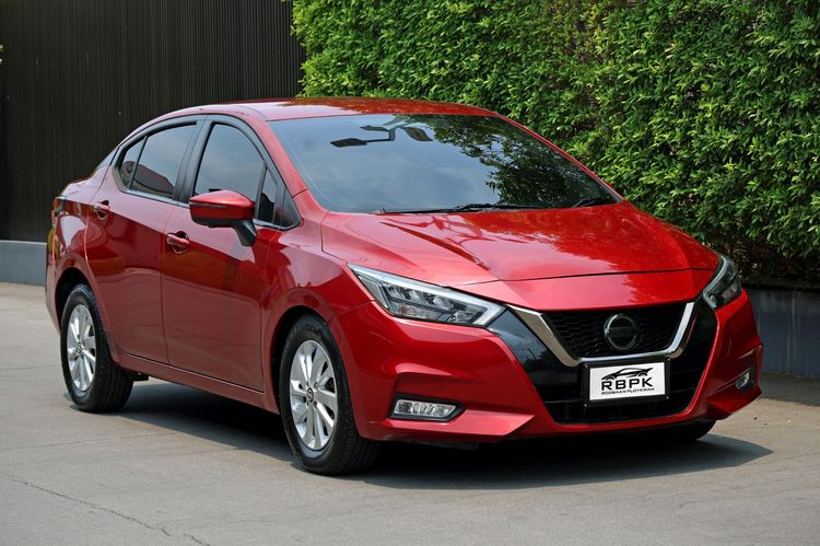 รถ Nissan Almera 1.0 VL สี แดง