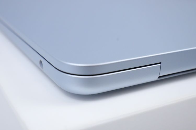 MacBook Air M5 13" 1612GB รูปที่ 8