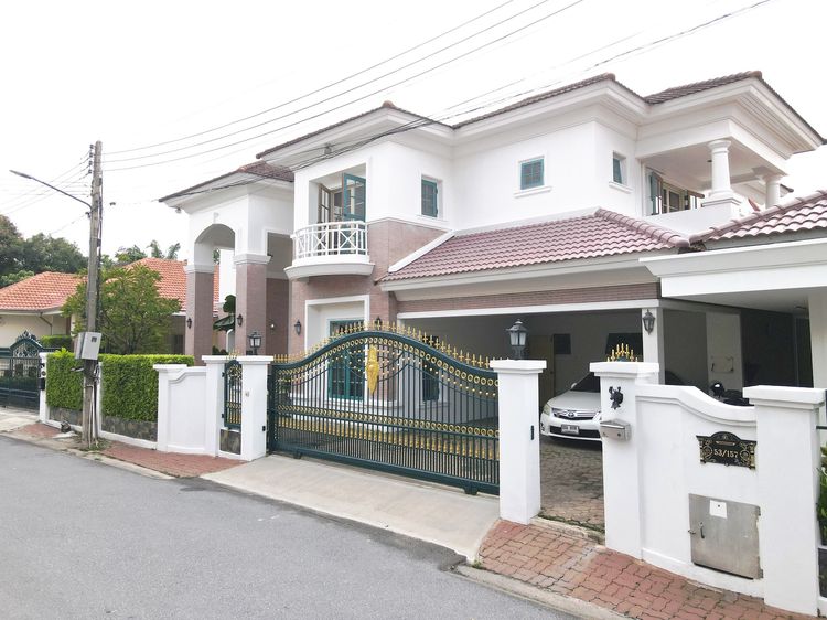 ขายบ้านหรูลดาวัลย์ ลากูน รังสิต-ปทุมธานี 248ตร.ว. 