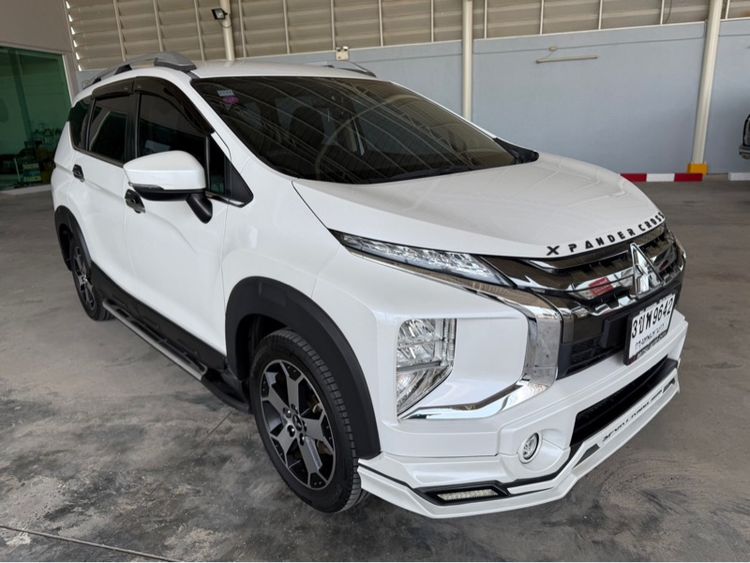 Mitsubishi Xpander 2022 1.5 Cross Utility-car เบนซิน ไม่ติดแก๊ส เกียร์อัตโนมัติ ขาว