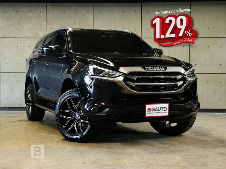 รถ Isuzu MU-X 1.9 ULTIMATE 2WD สี ดำ