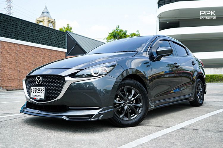 รถ Mazda Mazda 2 1.3 C สี เทา