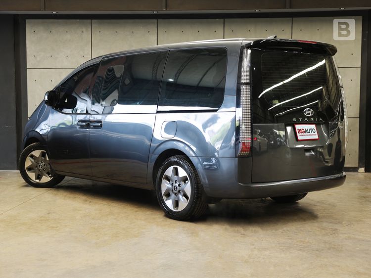 Hyundai Staria 2023 2.2 SEL Van ดีเซล ไม่ติดแก๊ส เกียร์อัตโนมัติ เทา รูปที่ 4