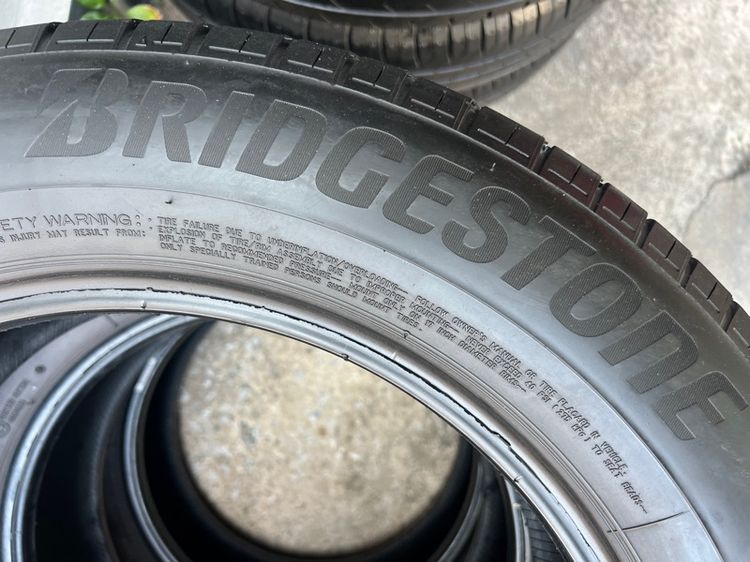 ยาง Bridgestone HL33 215 60 17 ปี24 คู่ 1500 บาท สภาพดี รูปที่ 6