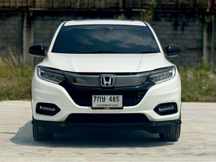รถ Honda HR-V 1.8 RS สี ขาว