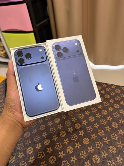 iPhone 256 GB iPhon 17 Pro Max 256GB Deep Blue สวยมาก เหมือนได้มือ1 รับเทิร์นทุกรุ่นสอบถามได้คัฟ