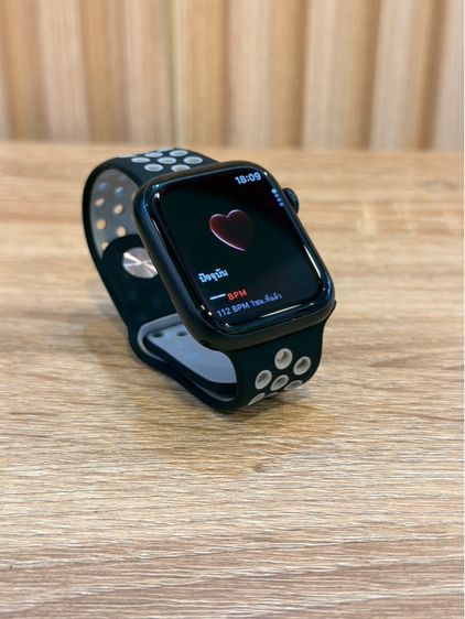 ดำ ไทเทเนียม Apple Watch S8 GPS 45mm ประกันศูนย์เหลือ