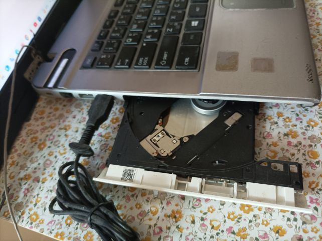 Intel Core i5 jen3 ram 4 g. hd 320 gb. การ์ดจอแยก 2 ตัว แบ็ตเก็บไฟ อุปกรณ์ครบ รูปที่ 5