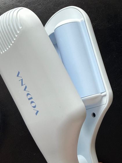 VODANA l ลอนมาม่า ลอนเมอเมด Compact Wave Iron - Creamy Blue (32mm) เครื่องลอนผม Vodana สีฟ้า สไตล์เกาหลี รูปที่ 2