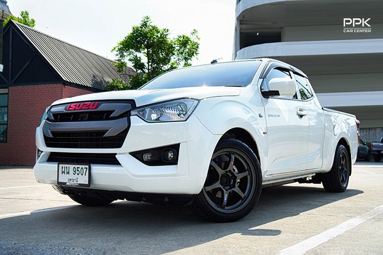 รถ Isuzu D-MAX 1.9 S สี ขาว