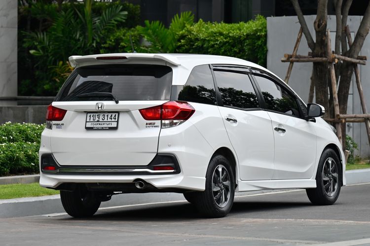 Honda Mobilio 2020 1.5 RS Utility-car เบนซิน ไม่ติดแก๊ส เกียร์อัตโนมัติ ขาว รูปที่ 4