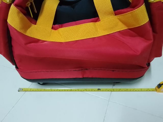 กระเป๋า sunbridge ใส่ลูกโบว์ลิ่ง 2 ลูก แบบ 4 ล้อ ราคา 499 บาท ไม่รวมค่าส่ง รูปที่ 3