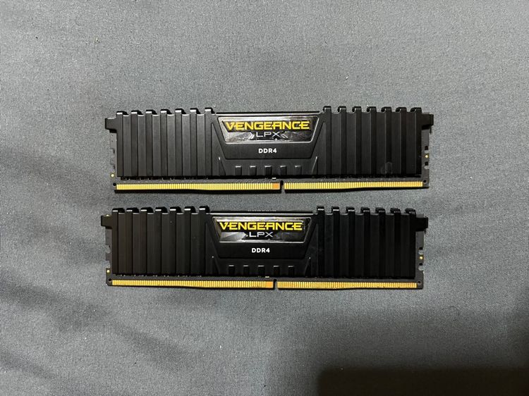 ที่เก็บข้อมูลและเมมโมรี่การ์ด RAM Corsair Vengeance LPX DDR4 16GB (8GBx2) 3200MHz รุ่น CMK16GX4M2E3200C16