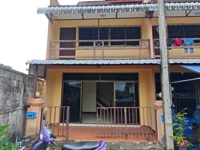 เทาวเฮ้าสใกล้ตลาดหางดง
