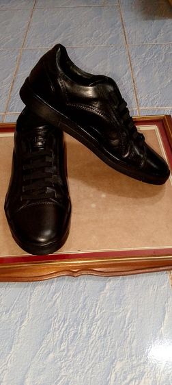 ขายรองเท้ายี่ห้อsalvatore ferragamo italy รูปที่ 2