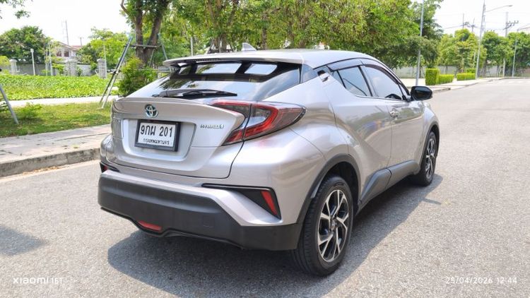 Toyota C-HR 2019 1.8 Hybrid Mid Utility-car ไฮบริด ไม่ติดแก๊ส เกียร์อัตโนมัติ เทา รูปที่ 3